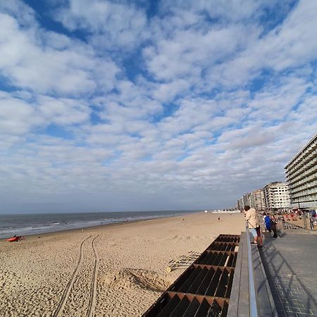 Le 7Eme Ciel Westende 米德尔克尔克 外观 照片